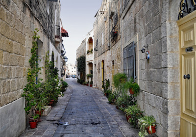 Naxxar alleys and houses of character